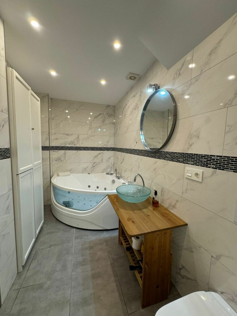 63ae3677e158be3233c42267c4bc32bb - 11