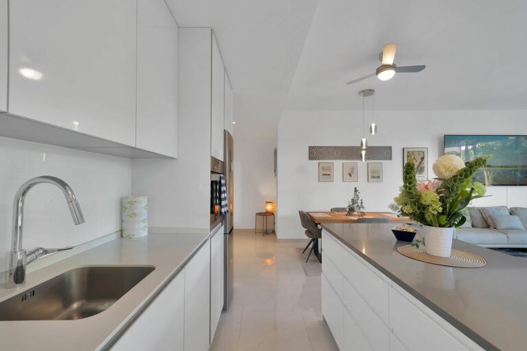 648ee2b4f250c2c63df690858c8555b5 - 11