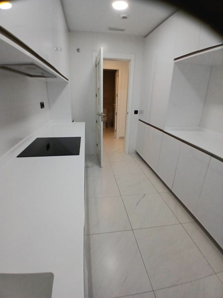 64b15a022e84e127b3c42a72da8ec6d6 - 7