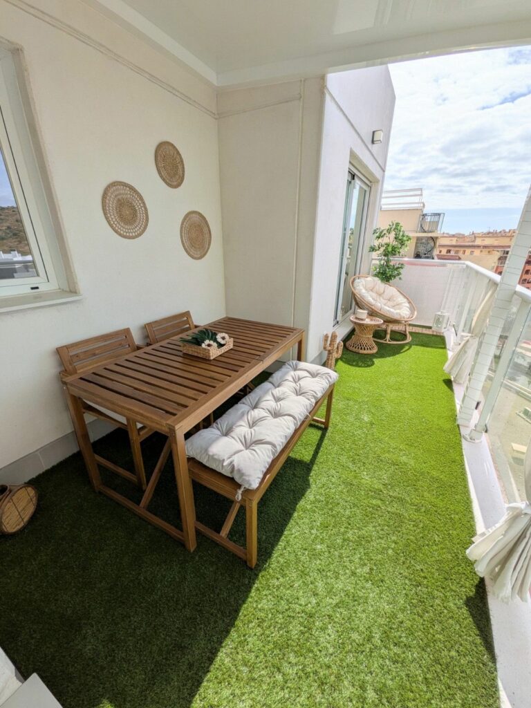 661cd1c6245b2a8070ef93d91e8542ae - 10