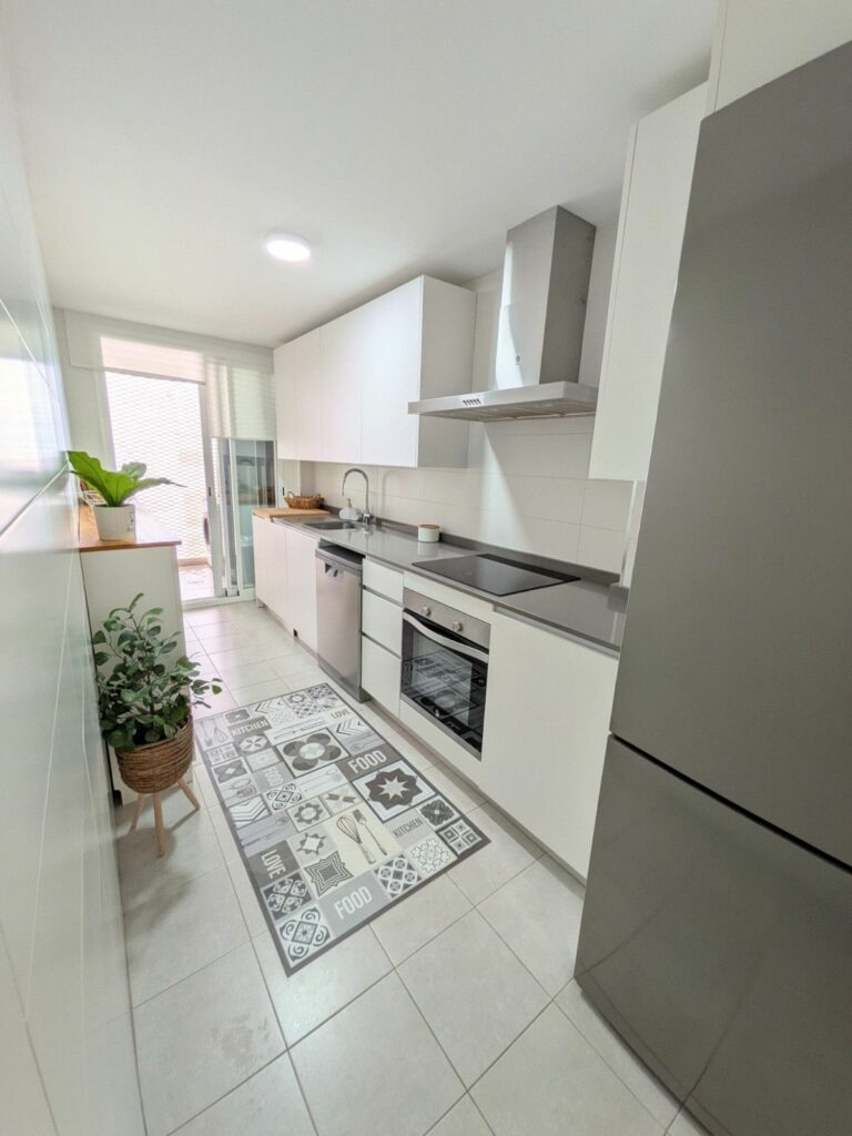 661cd1c6245b2a8070ef93d91e8542ae - 4