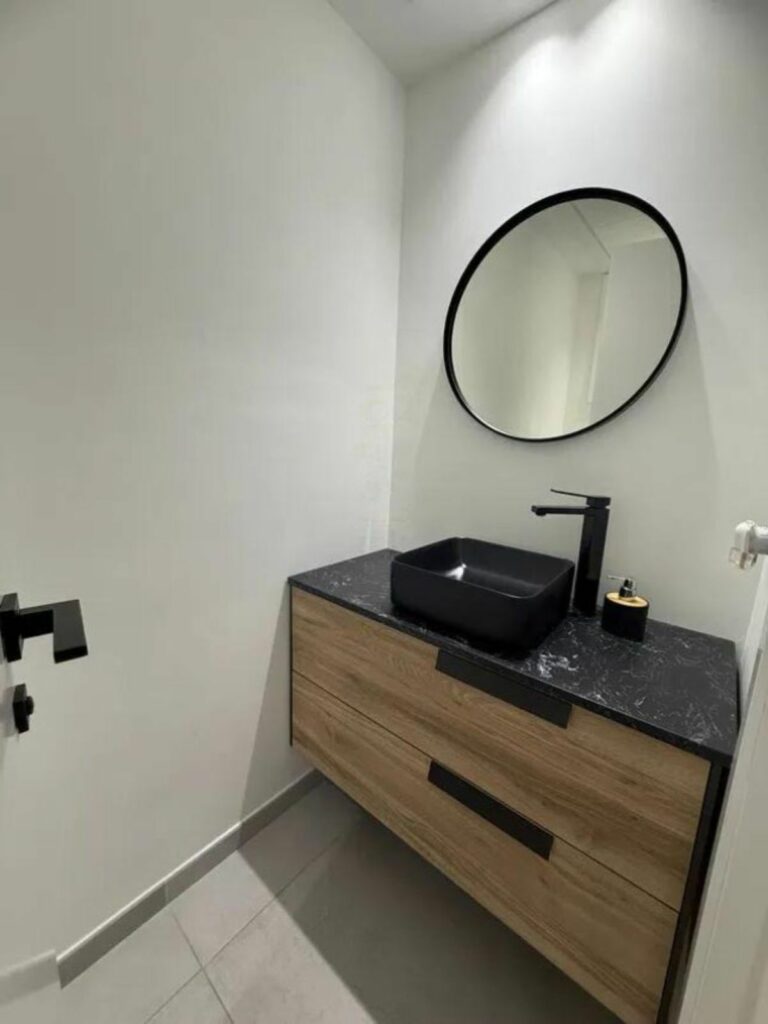 67bfbbcd8534ffcde540968c11414cd5 - 11