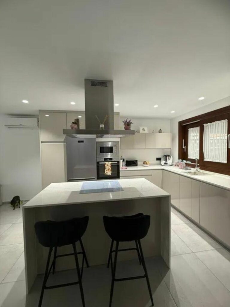 67bfbbcd8534ffcde540968c11414cd5 - 6