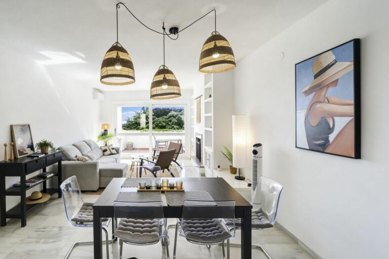 68321b1be278860fafd502c32a372e0f - 11