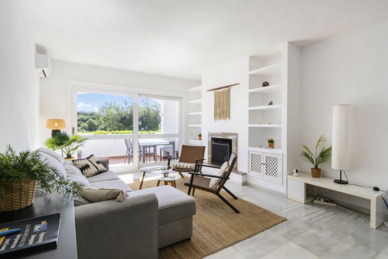 68321b1be278860fafd502c32a372e0f - 2