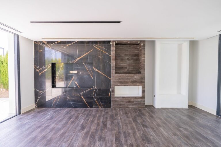 6924ca231a2cee6a062a94eadc3b6e82 - 11