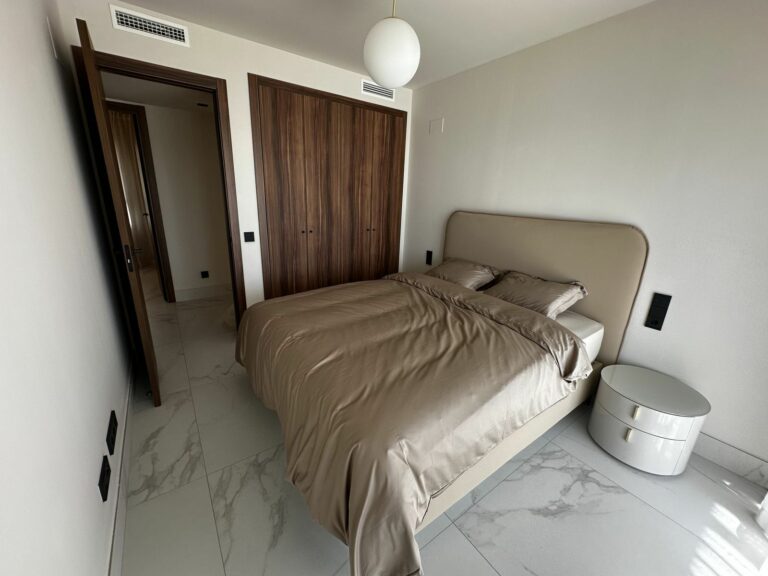 6ab2813497afa9a4718b2855c0cc8fe6 - 12