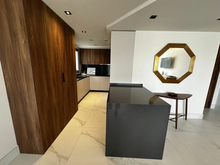 6ab2813497afa9a4718b2855c0cc8fe6 - 6