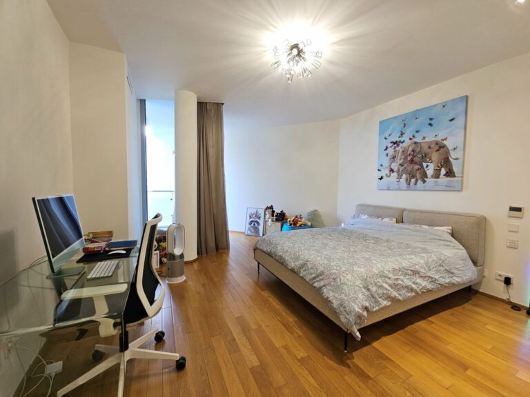 6b59c528281d0be77f4b179dab87e3d0 - 12