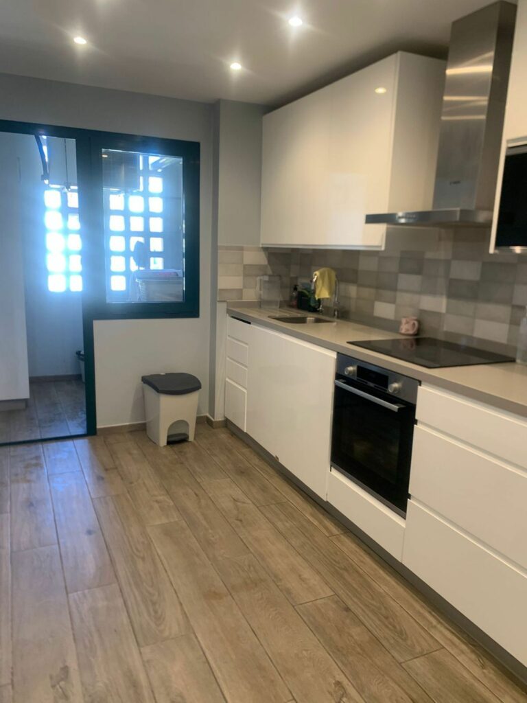 6c6bee032e06da5ae58c4b11ccef0c87 - 15