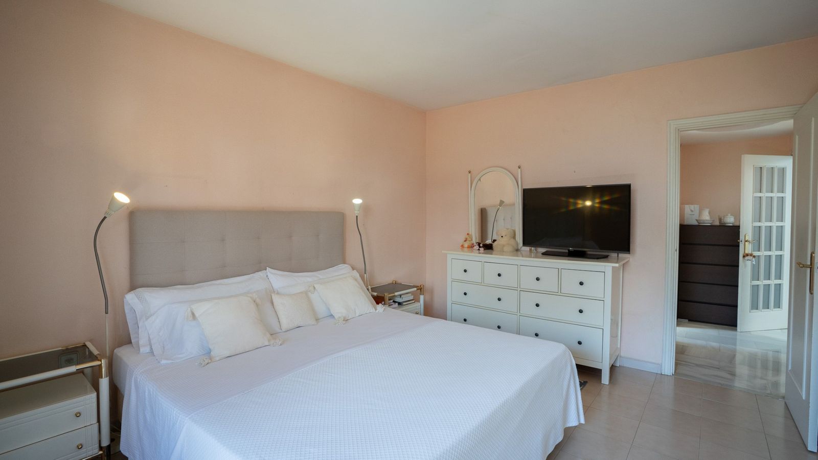 6cba803e52e24a6a19ad1de36bc4d9d9 - 8