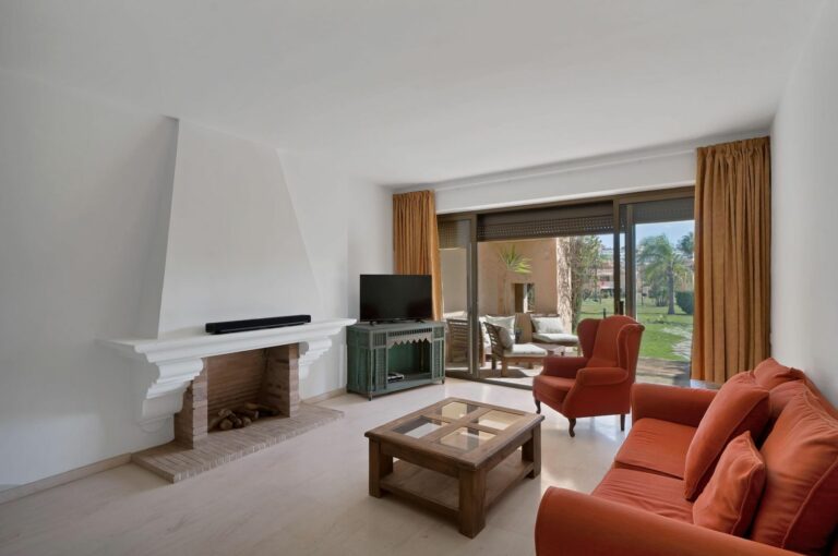 6d1b85a83e538e561c23026ee8060f8e - 3