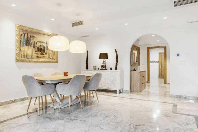 6d6e12c6add6ebed21a259787005b919 - 3