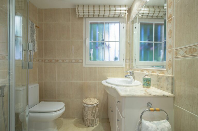 6dc6b6b43781ad789c3f01cf5ba141fa - 7