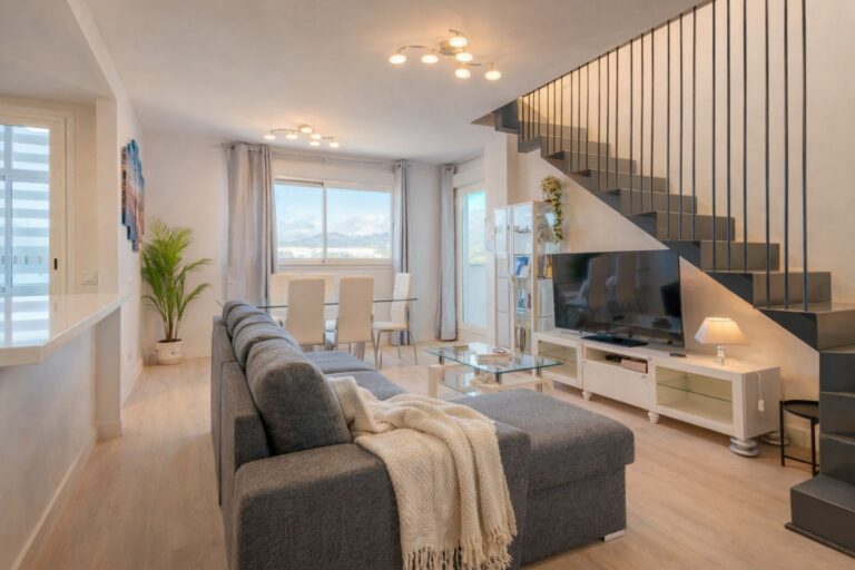 6dfb662c07c8a8c9e6bebfcdbbf431ac - 1