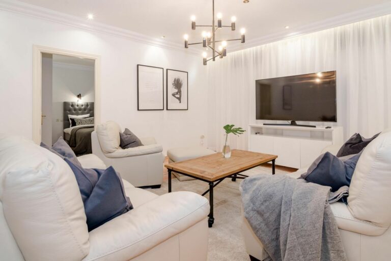 70d680f8766abc9aa75a84c867d36344 - 12