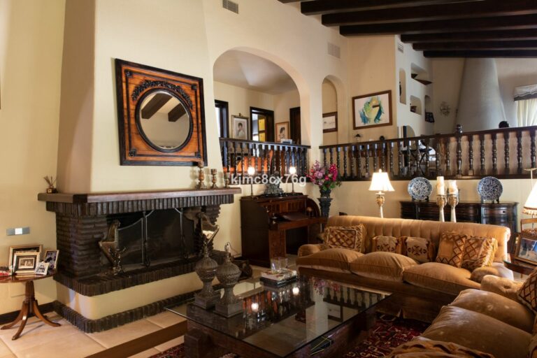 7273c0f51e534cf647dc171f0bf2422c - 14