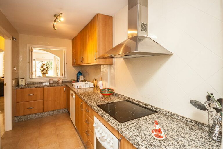 7315cfe6e40bcb86e0a4eacf91c32f5c - 5