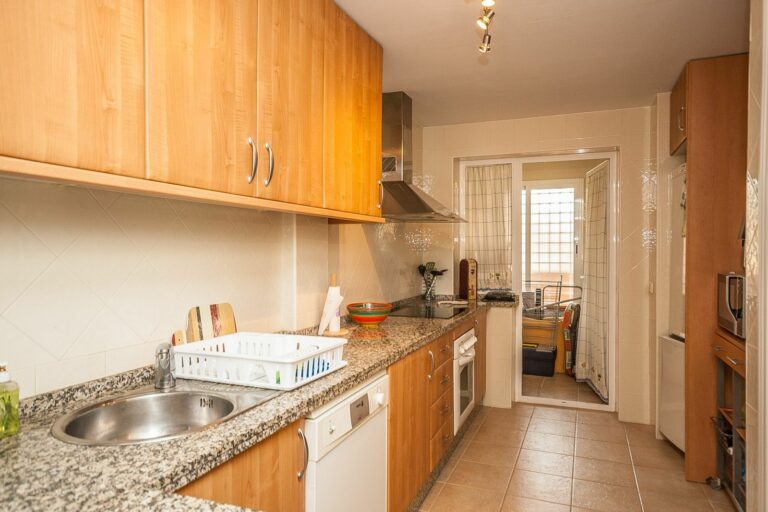 7315cfe6e40bcb86e0a4eacf91c32f5c - 6