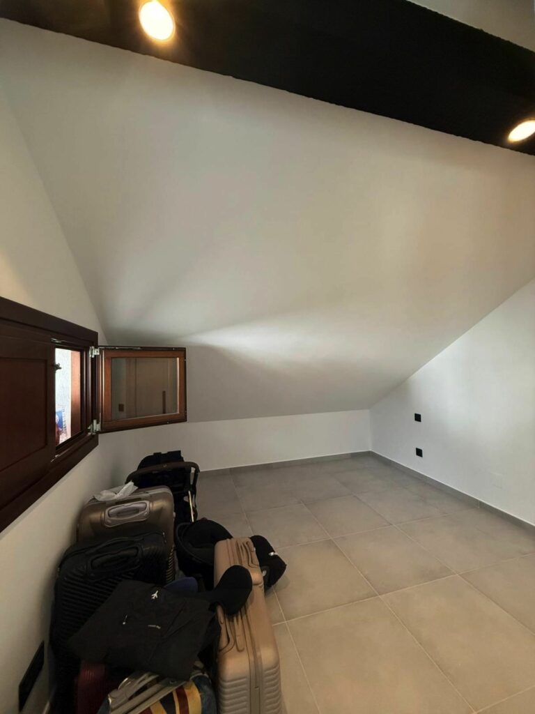 736231c9cc5c5863cb9d6117c21d48d9 - 13