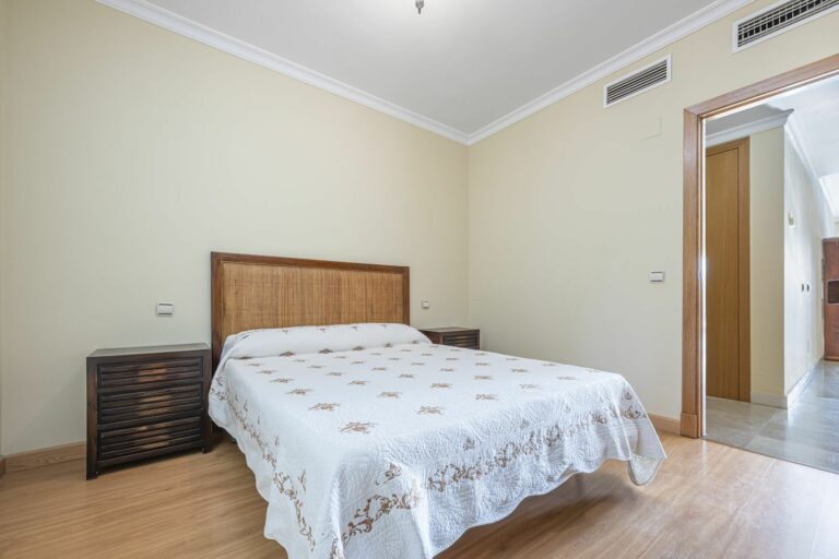 74497c9ea0248ceafe62272e24c21d10 - 13