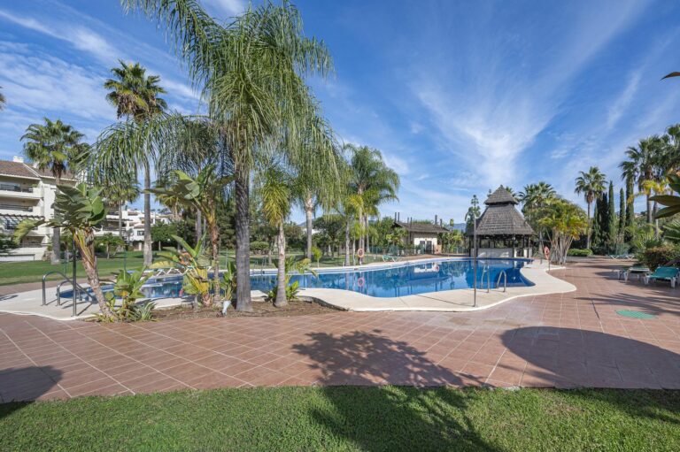 74497c9ea0248ceafe62272e24c21d10 - 3