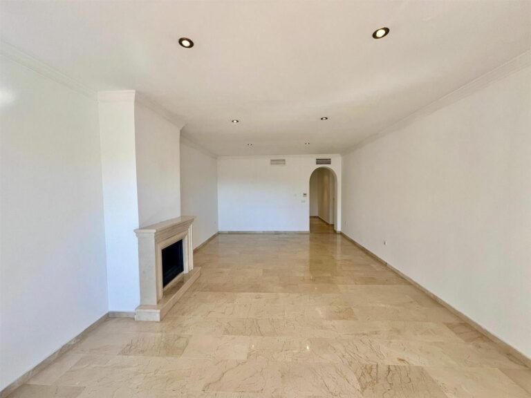 74608da20a7aa26e0fe6d9e4f72ed978 - 3