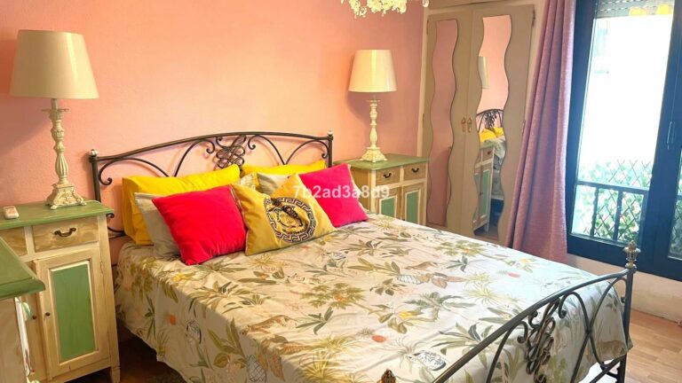 751e9dba9d4ff3e2bfa8c866c4343e4d - 9