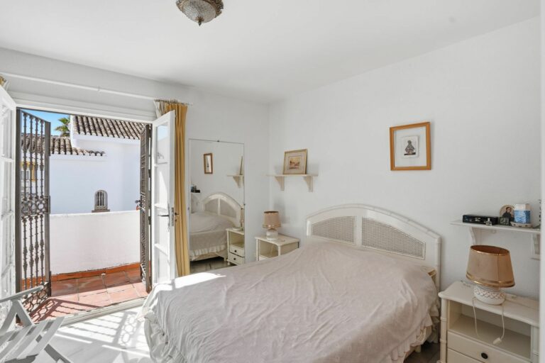 75ca384f773603386d129f0b97e61c8e - 14