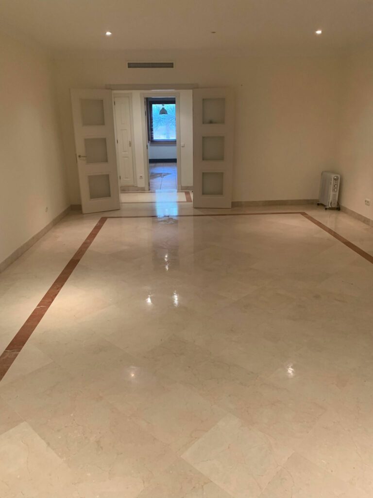 760838617abb10d0b6bfe8db6756f8b0 - 2