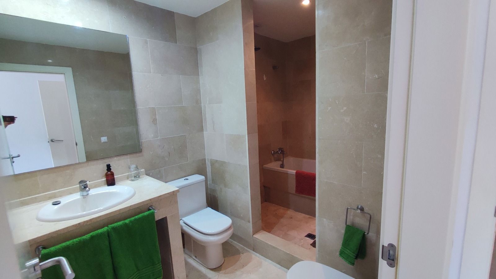 76f46137f7f2f0011749e70f5c20df4b - 10