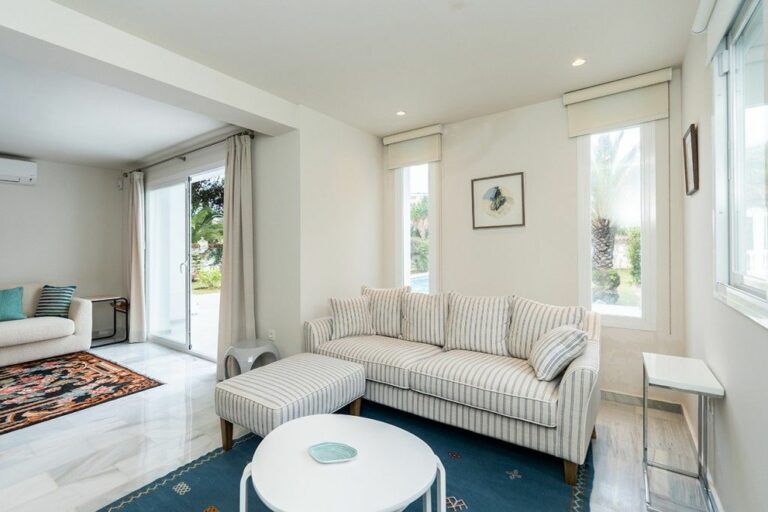 779a41d7fe68c8cf0de5407c5ce791e3 - 5