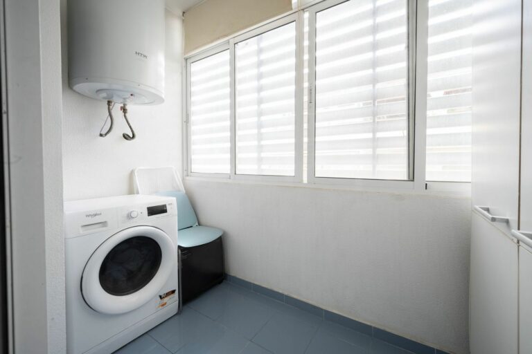 78481014a64faf7db740ed90c678bb32 - 9