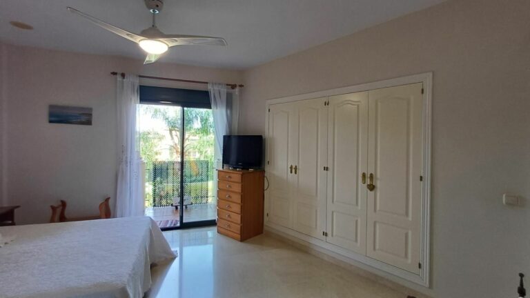 78cb80d863efc299cbfec166cdf666c7 - 10