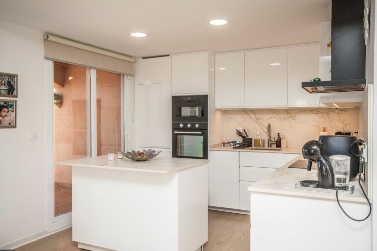 79583de5a2c1405c35809c070dc40c14 - 3