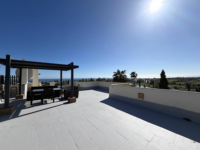 7a30c3e0fc345a77e3ae2bfee443bb7a - 11