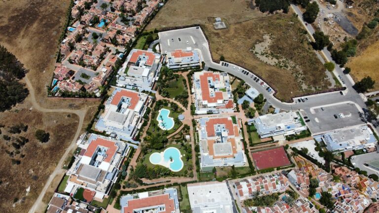 7a6c12aac37c1e32e2e28834a7119638 - 2