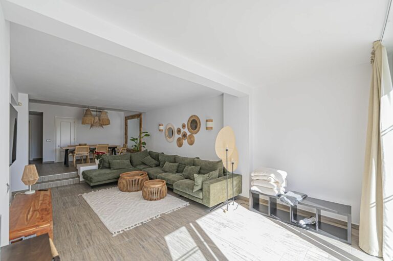 7e1ae9490bc5afd84f8da94dbcb29093 - 10