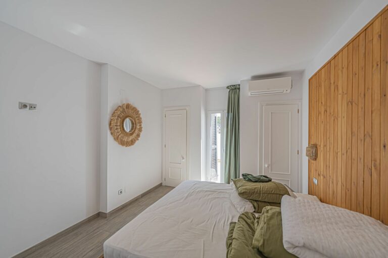 7e1ae9490bc5afd84f8da94dbcb29093 - 13