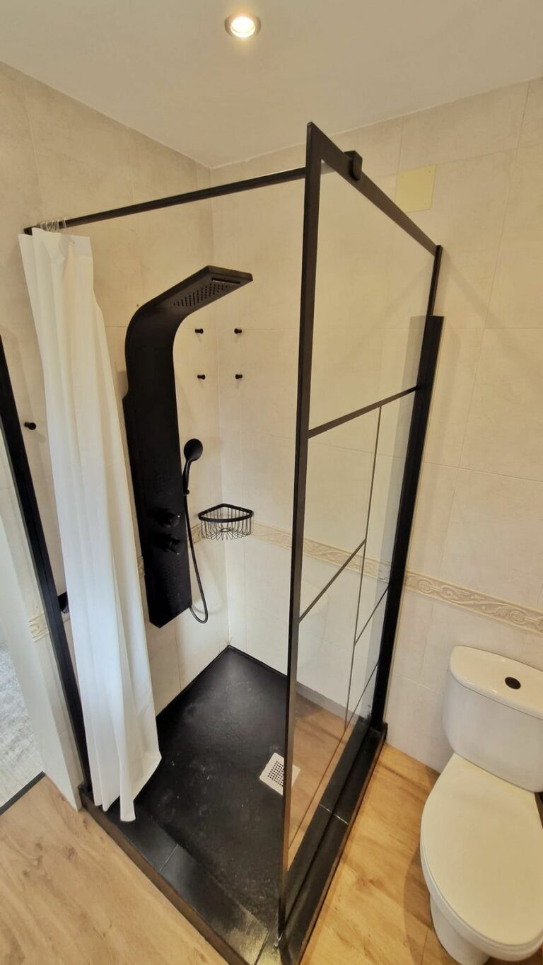 7fa7529a30a2db2b172d2157d06dbc09 - 7