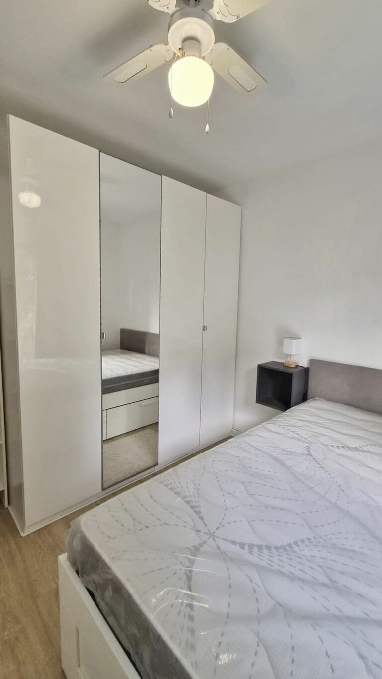 7fa7529a30a2db2b172d2157d06dbc09 - 8