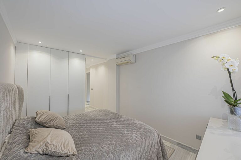 7ff7e90e2fbe47703d292bd692972b04 - 11