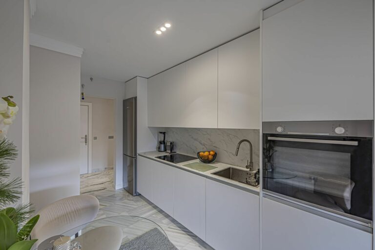 7ff7e90e2fbe47703d292bd692972b04 - 6