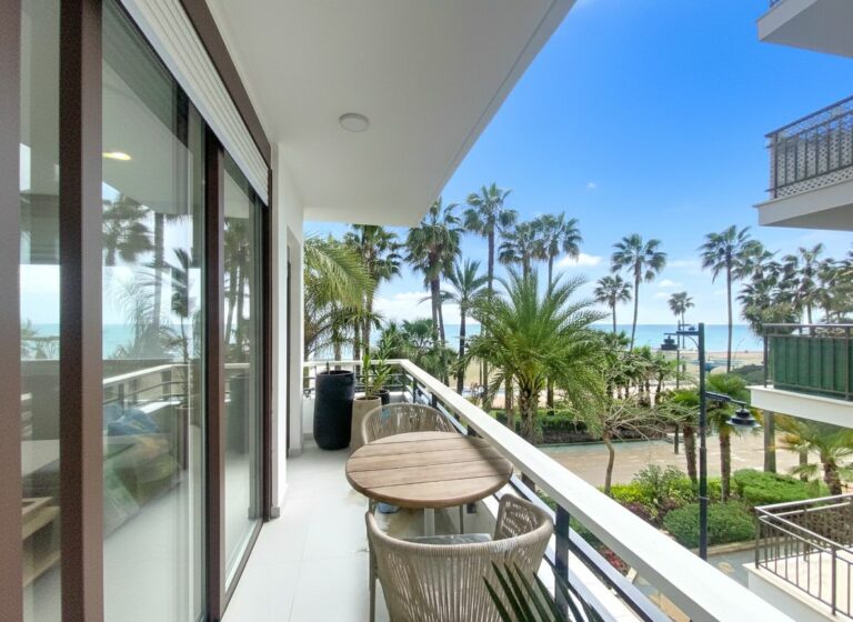 829ad2c49c25611b4b455e7f7a1a445c - 3