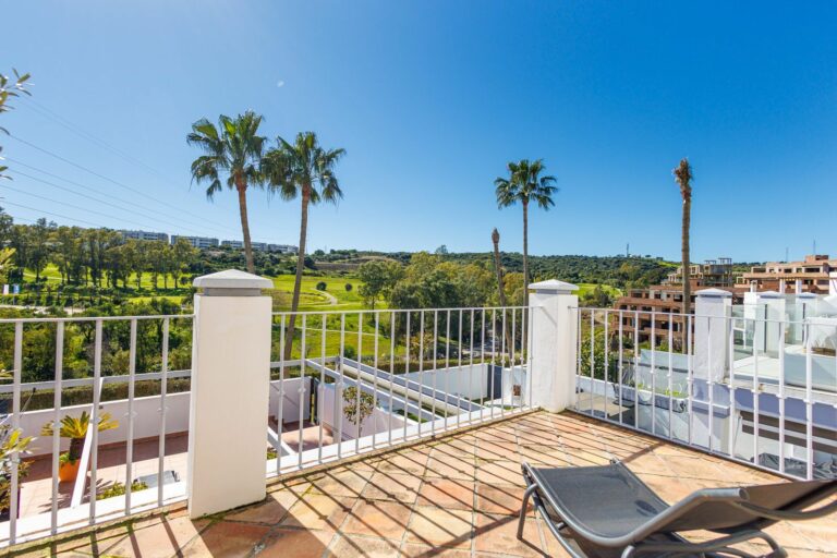 82be41a32fdb6438fef379e46786d7e6 - 7