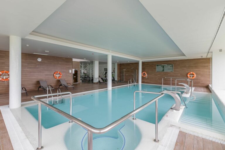 82d411ffd31514db0ff3ad2298c6f4ce - 12