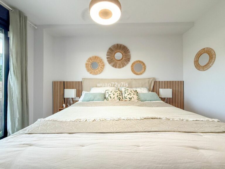 834af6073ecd631f4b55f27829c9f2b5 - 12