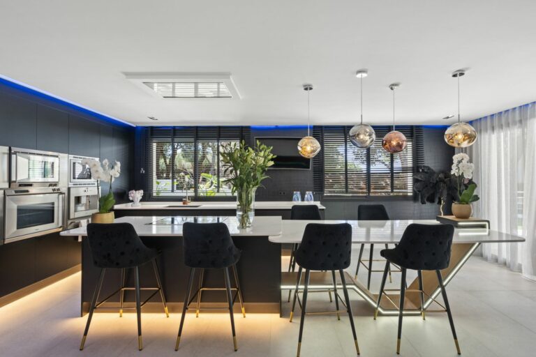 838a8b892e61b17688c10635c328f24b - 4