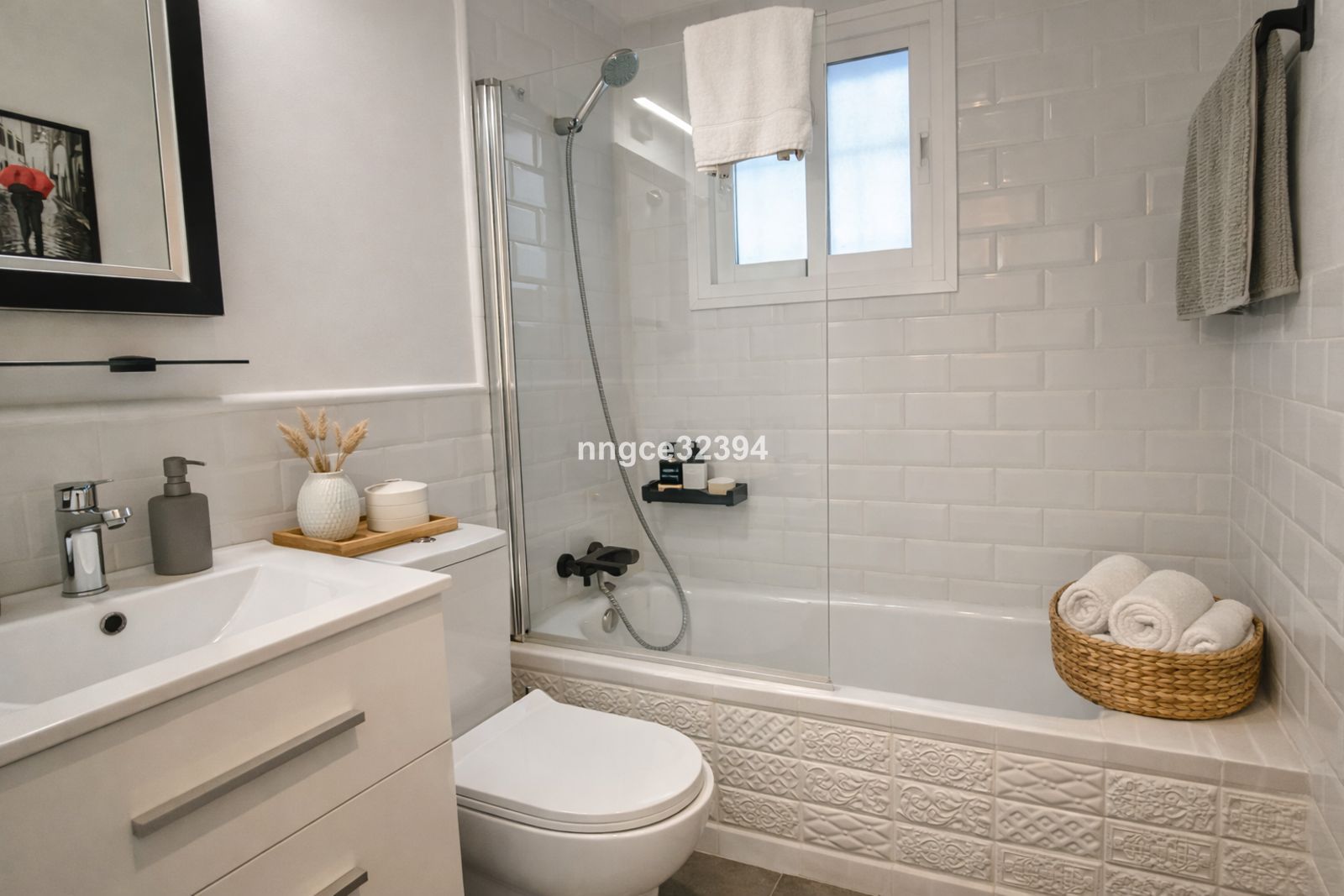 83dd2920b3e9f8f606805634de240fd0 - 12