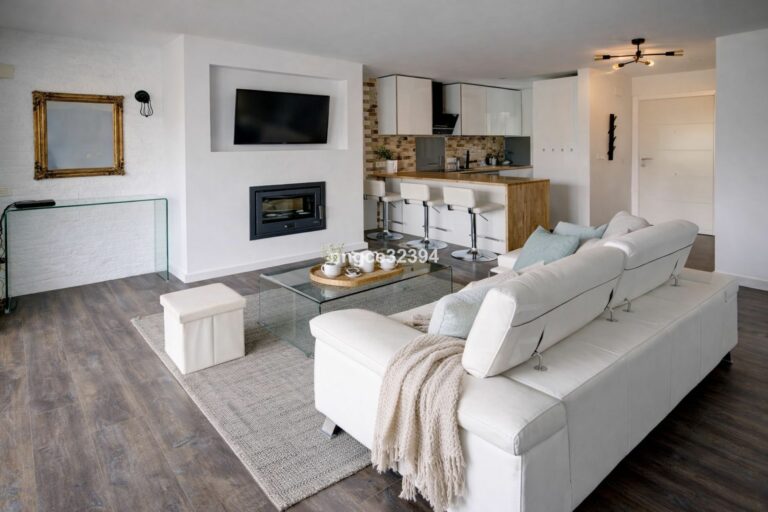 83dd2920b3e9f8f606805634de240fd0 - 4